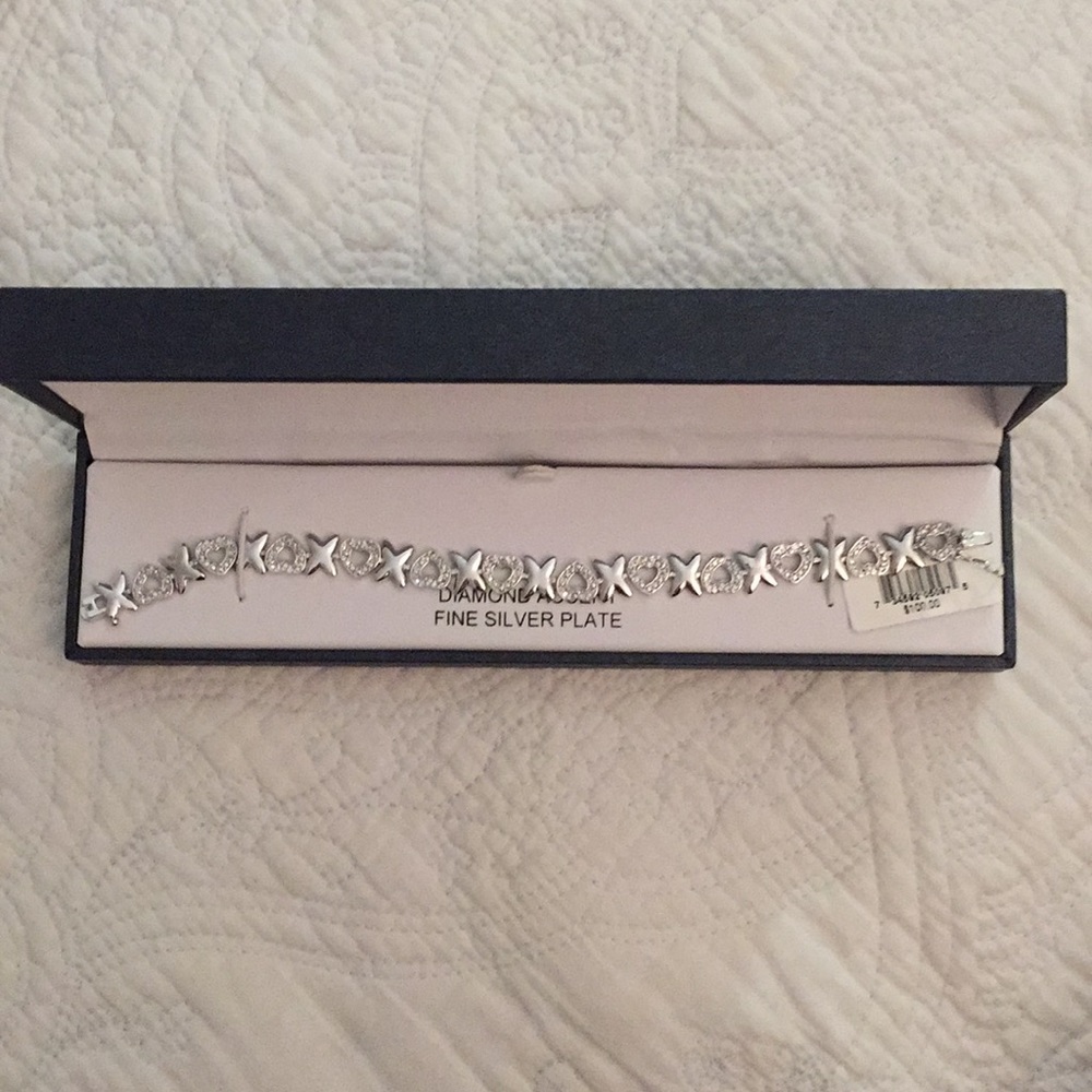 XO Silver plated bracelet with diamond accent